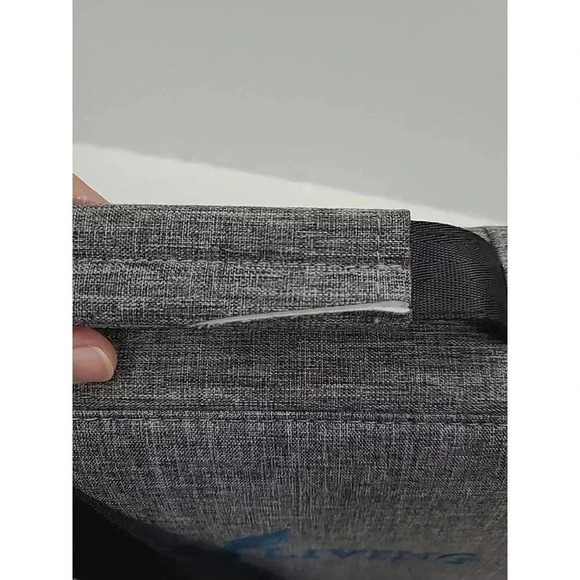 Young Living Essential Oils Messenger Bag Crossbody Strap - Picture 8 of 8